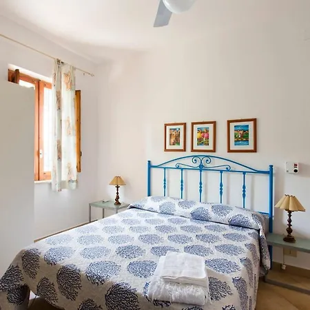 Holiday home Casa Via Del Giglio Isola delle Femmine